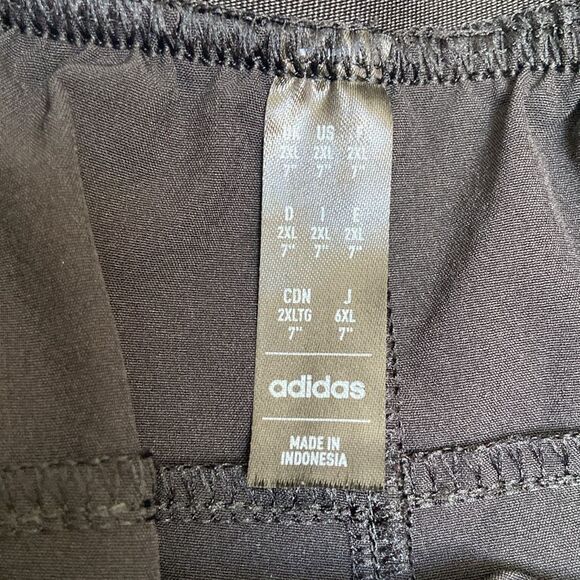 Adidas Aeroready Athletic Shorts Moisture-Wicking Design - Picture 2 of 9